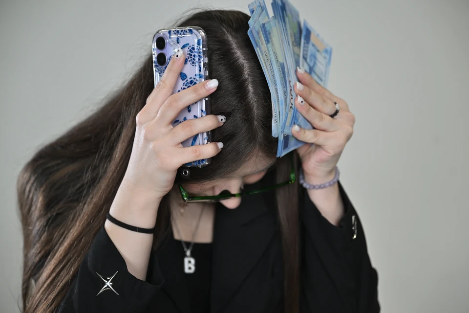 Женщина познакомилась на специальном сайте с мужчиной