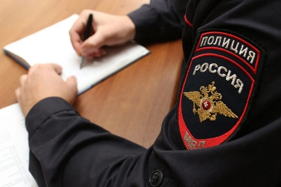 При проверке по базам выяснилось, что права 22-летнего бежечанина принадлежат девушке. Фото: МВД Тверской области.