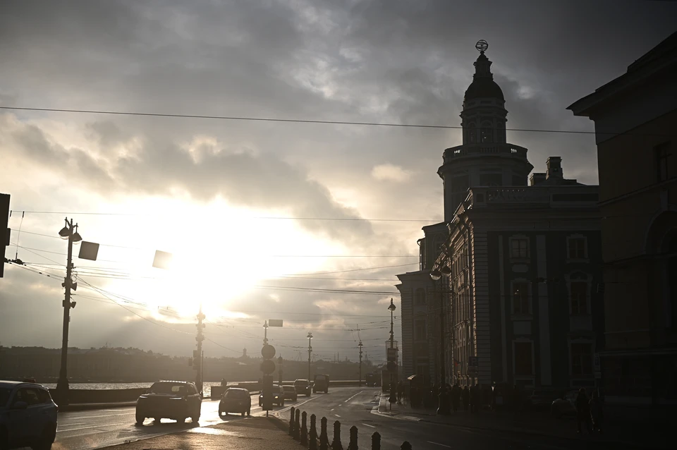 В первую половину дня в Петербурге будет солнечно.