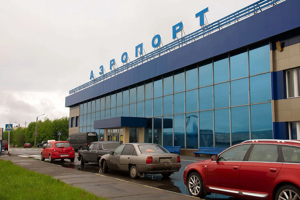 Сообщение, что в Мурманской области остановят авиаперелеты из-за атак на НПЗ, - фейк. Фото: Andrey Nekrasov/ imageBROKER.com/ Global Look Press