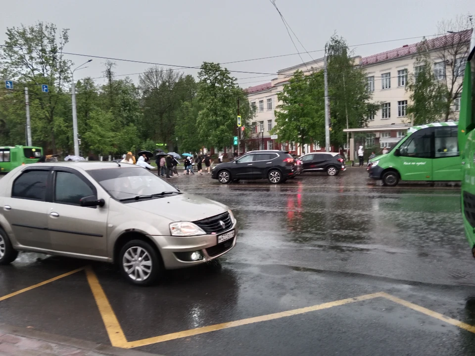 Дорогу перекрыли из-за работ на теплосетях
