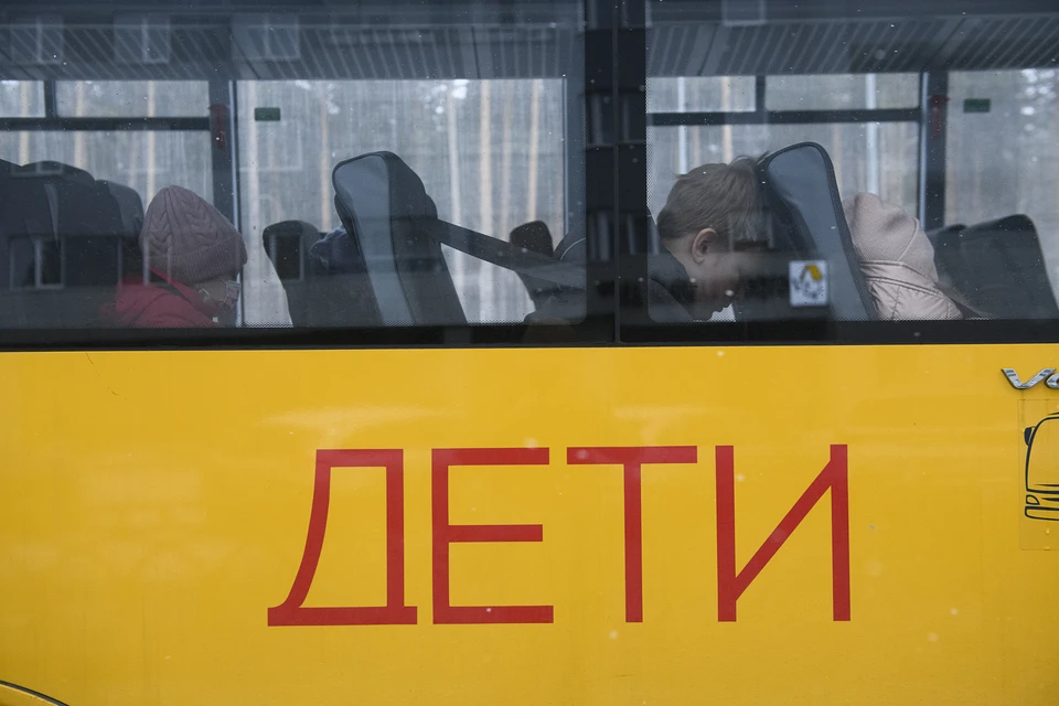 Инспекторы ГАИ проверили готовность транспорта к перевозке школьников в новом учебном году.