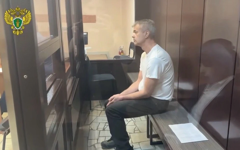 В Уфе суд вынес приговор мужчине, напавшему на супругу из ревности.