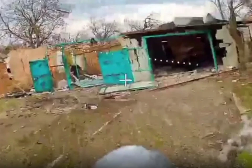 БПЛА ВС РФ уничтожили укрытия ВСУ в Алексеево-Дружковке и Кондратовке в ДНР