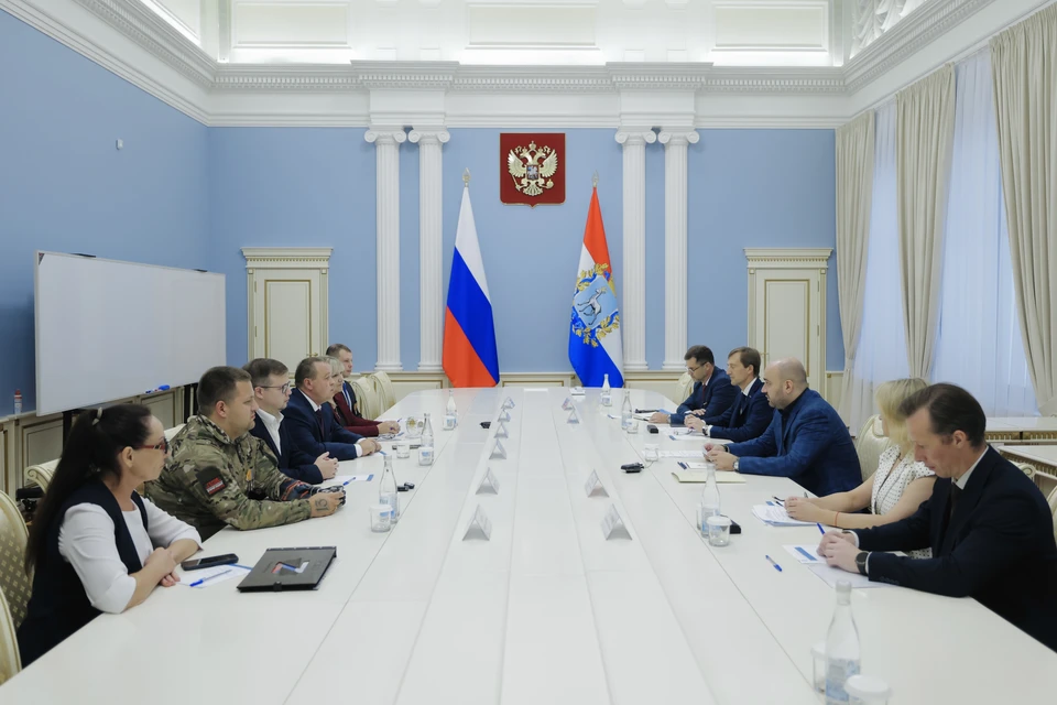 В ходе встречи карьерные консультанты и волонтеры поделились опытом своей работы / Фото: Иван Макеев