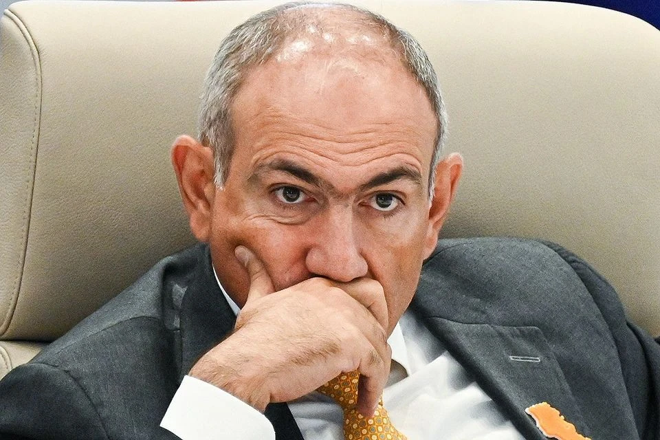 Пашинян единственный из глав СНГ выступил не на русском языке на саммите ШОС+. Фото: Александр Миридонов/POOL/ТАСС
