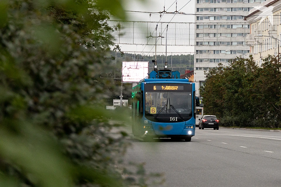 С 1 сентября все автобусы (кроме №№ 19, 24, 25 и 26) и троллейбусы перешли на осеннее расписание.