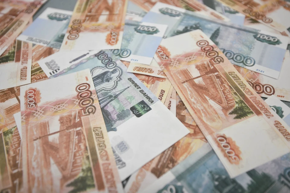 Потерпевшая нашла в сети объявление о продаже автоматической коробки передач для автомобиля Kia Spectra и оставила заявку