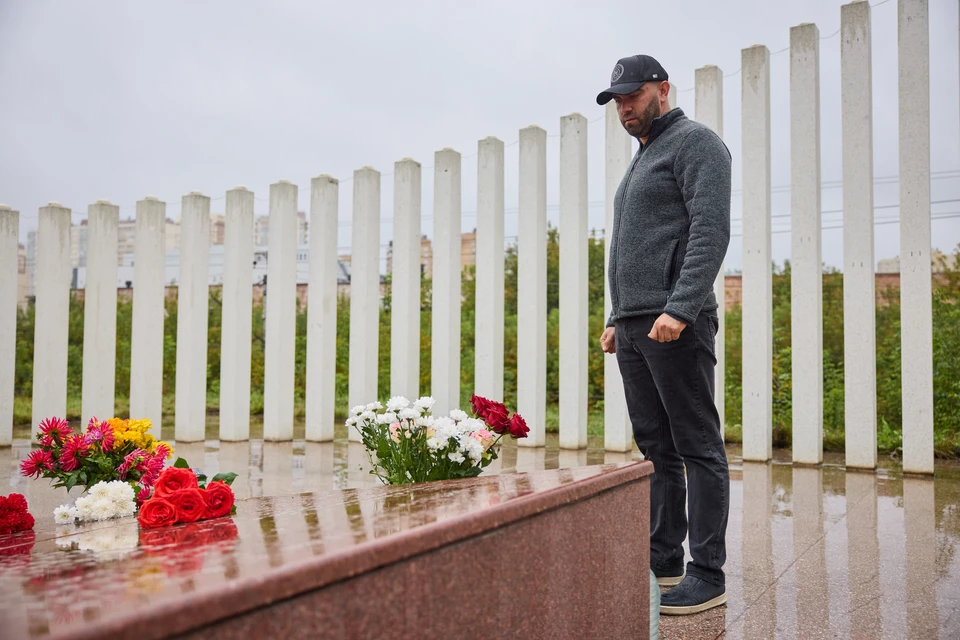 Сабухи назвал своего сына в честь погибшего в авиакатастрофе отца.