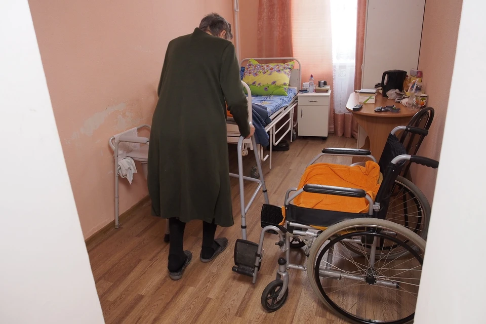 Потребуется заявление о согласии на осуществление ухода от нетрудоспособного лица