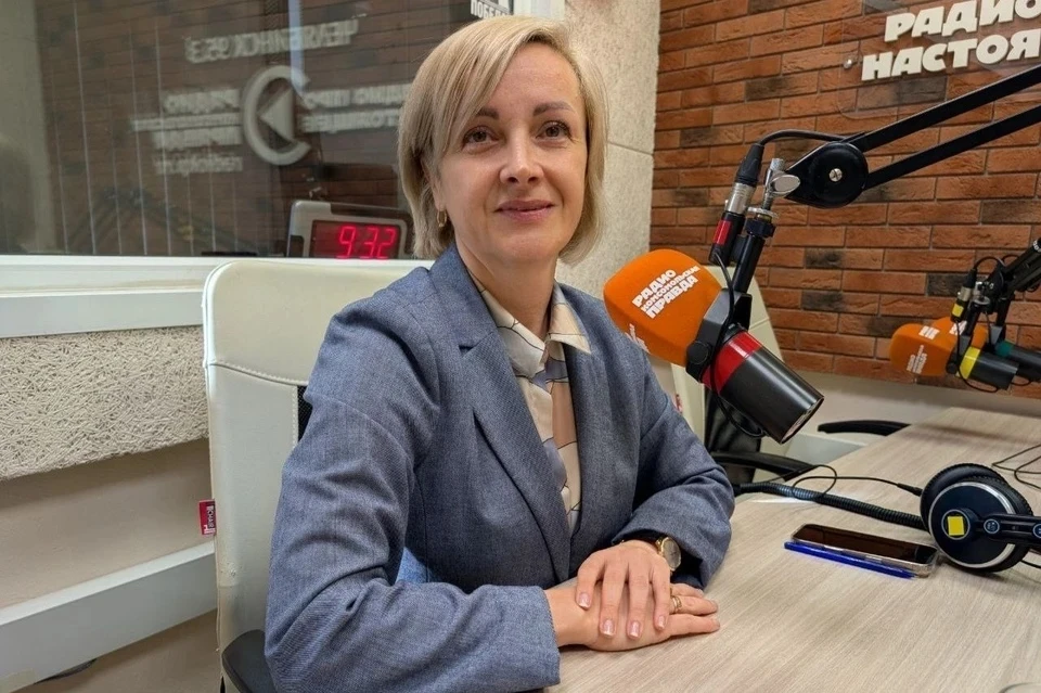 Людмила Алпатова неоднократно рассказывала об успехах в сфере ЖКХ на радио «Комсомольcкая правда-Челябинск» (95,3 FM)
