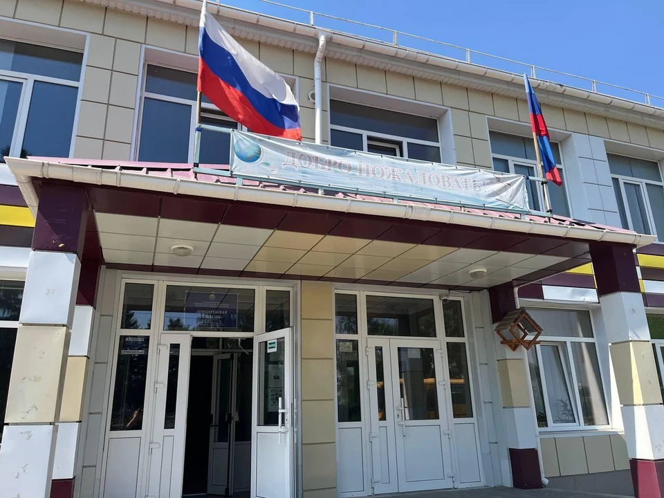 Ивановские строители завершили замену окон в Марковской гимназии. ФОТО: Администрация Марковского муниципального округа