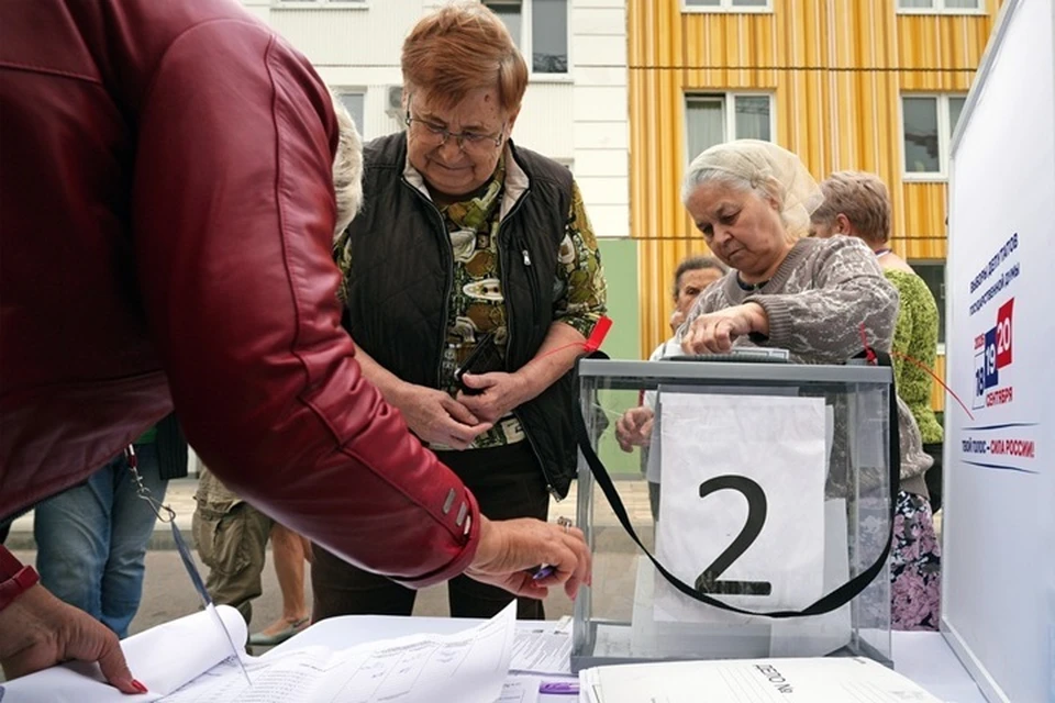 В ДНР закрылись избирательные участки