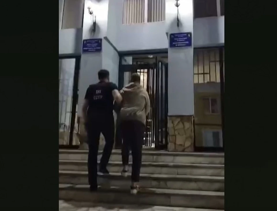 Задержанным грозит до десяти лет лишения свободы. Фото: скрин с видео