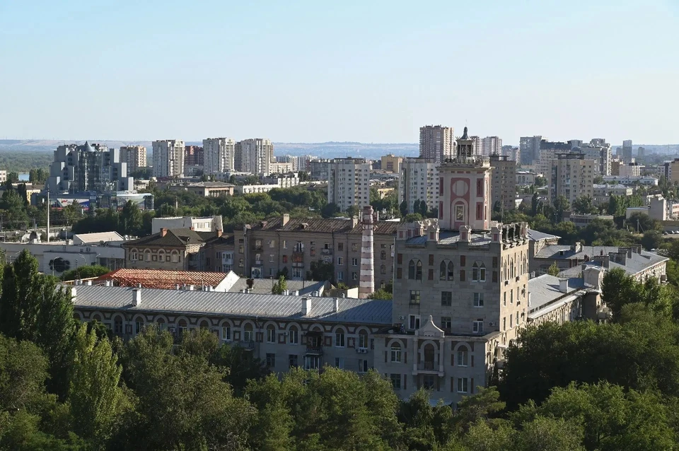 В Волгоград на 67 месте по уровню среднедушевых доходов жителей городов.