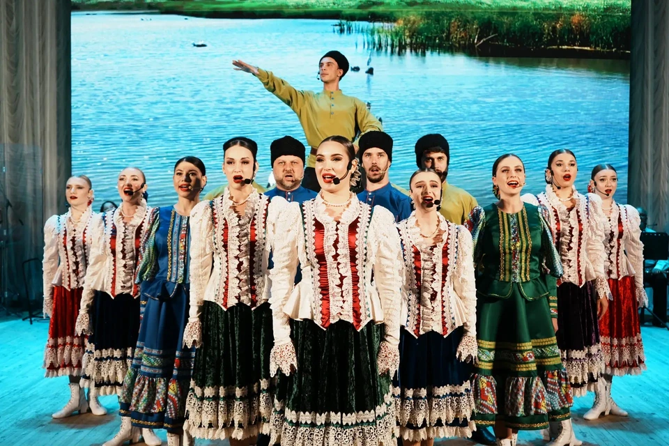 В Луганской филармонии прошла премьера программы «Где гуляют ветра». ФОТО: Минкультуры ЛНР