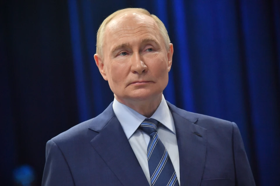 Президент РФ пожелал сотрудникам атомной промышленности благополучия и здоровья