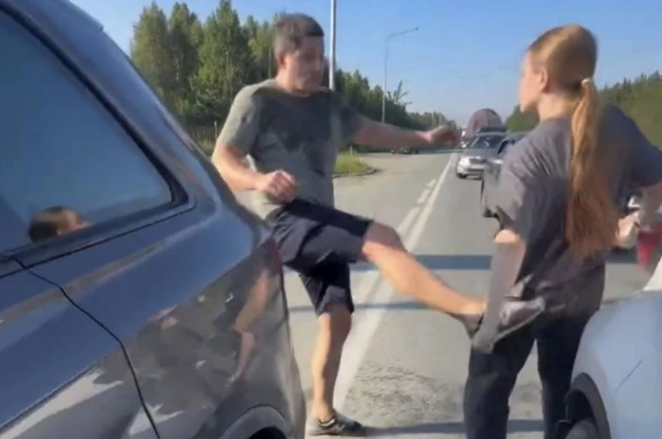 В момент инцидента мужчина был пьян. Фото: скриншот видео