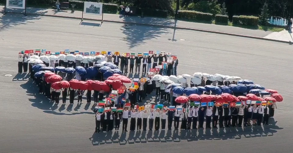 Скриншот видео, размещенного на официальной площадке губернатора Липецкой области Игоря Артамонова.