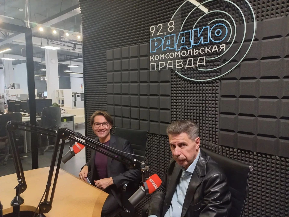 Генеральный продюсер Нижегородской книжной ярмарки Владек Дарман и основатель Международной литературной премии «Данко» Дмитрий Бирман.