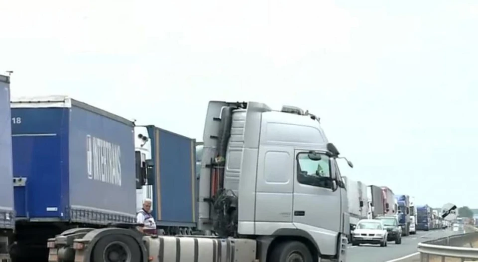Украинский водитель найден мёртвым в фуре в Джурджулештах. Фото: соцсети