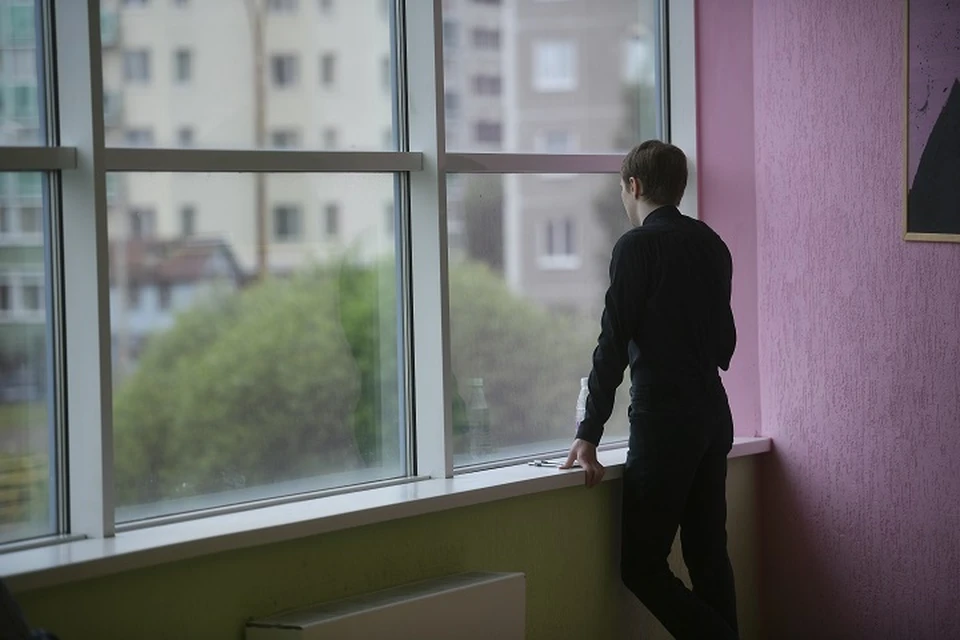 Пострадавшего описывают как тихого и скромного парня.