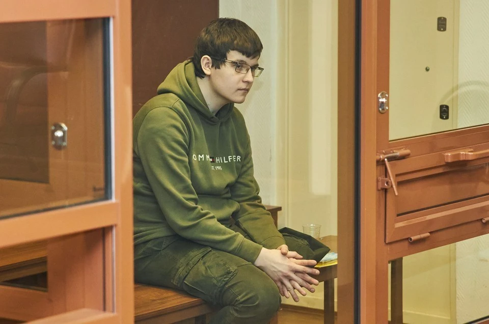 При задержании Бекмансуров был ранен, и ему ампутировали часть ноги.
