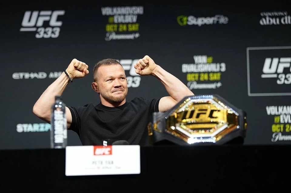 Петр Ян публично пообещал сломать нос сопернику. Фото: RCC MMA & Boxing