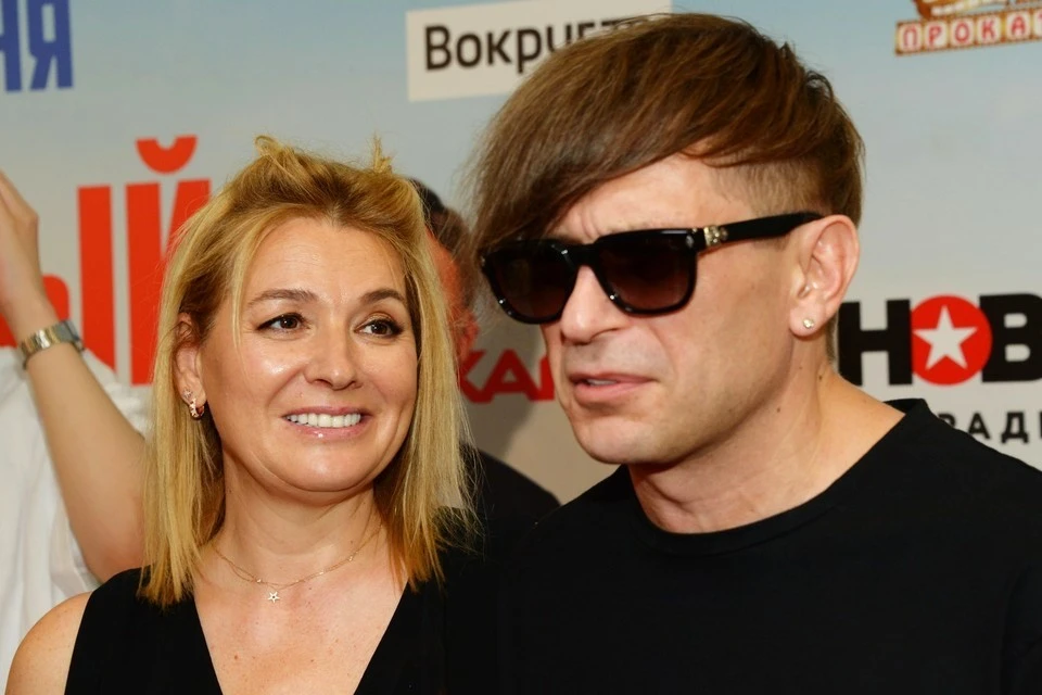Федеральная служба судебных приставов объявила в розыск Асю Бортник (на фото), супругу лидера группы «Би-2» Игоря Бортника*. Фото: Anatoly Lomokhov / Global Look Press
