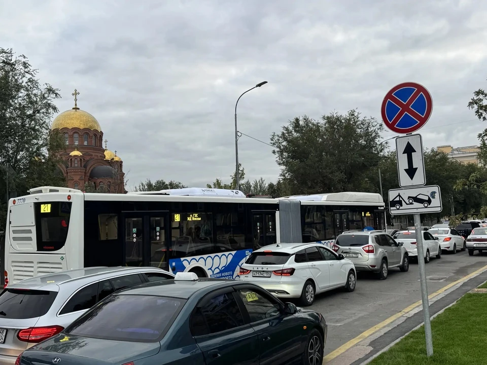 В Волгограде и области почти миллион машин.
