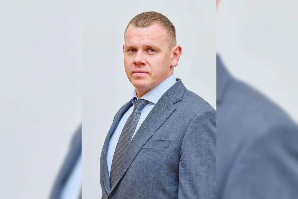 С 2017 года Владимир Чванов работал на различных должностях в структуре местного самоуправления и подведомственных учреждений