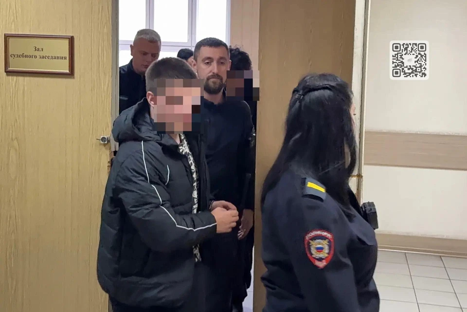 Юношей судили. Фото: Новосибирский областной суд.