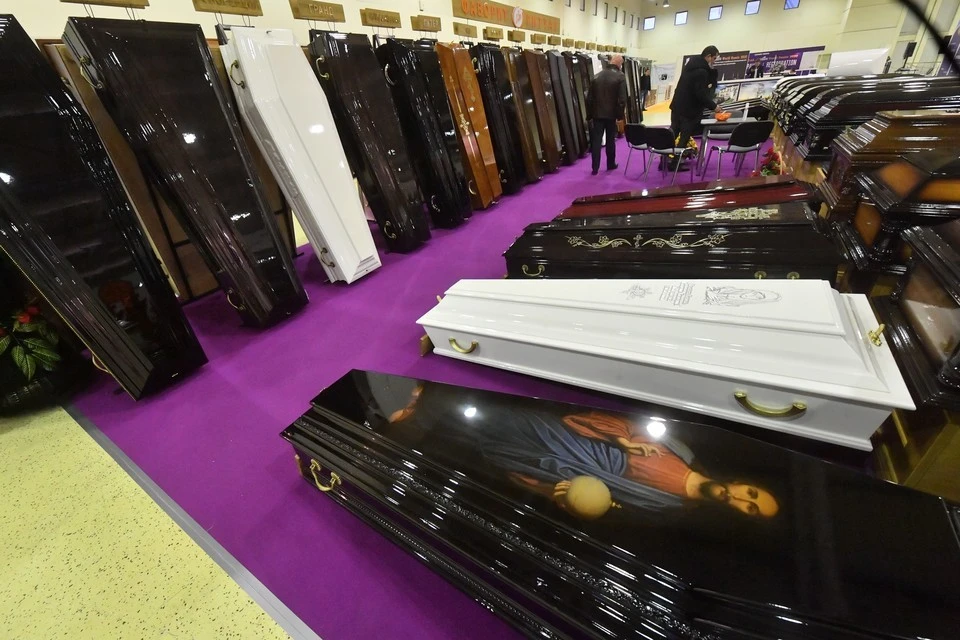 Европейские производители гробов пожалуются в ЕС на конкурентов из Китая