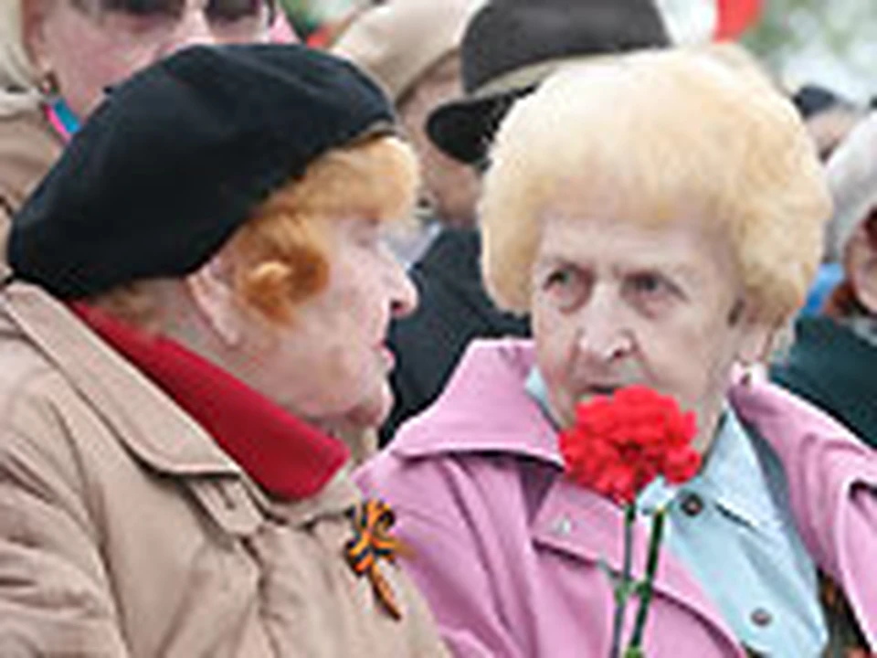 Красноярские ветераны смогут бесплатно полетать на самолете
