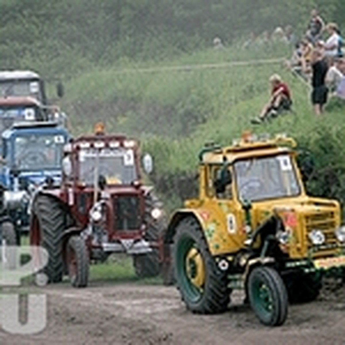 В Новосибирской области впервые пройдут гонки на тракторах - KP.RU