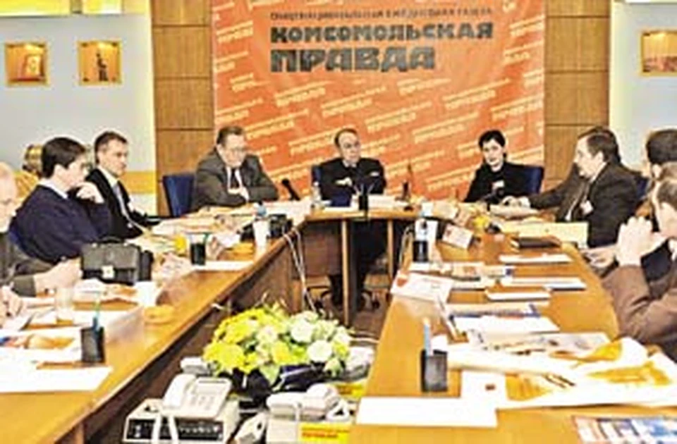 «Колбаса должна быть доступна каждому россиянину!» - утверждают участники «круглого стола».