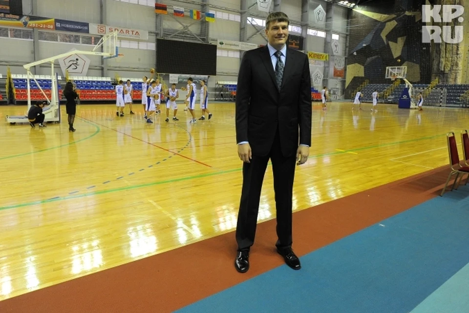 34-летний Александр Башминов будет играющим генеральным директором "Пармы"