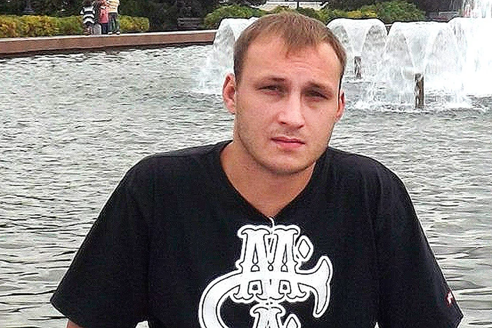 Олега Шугурова убили в метро