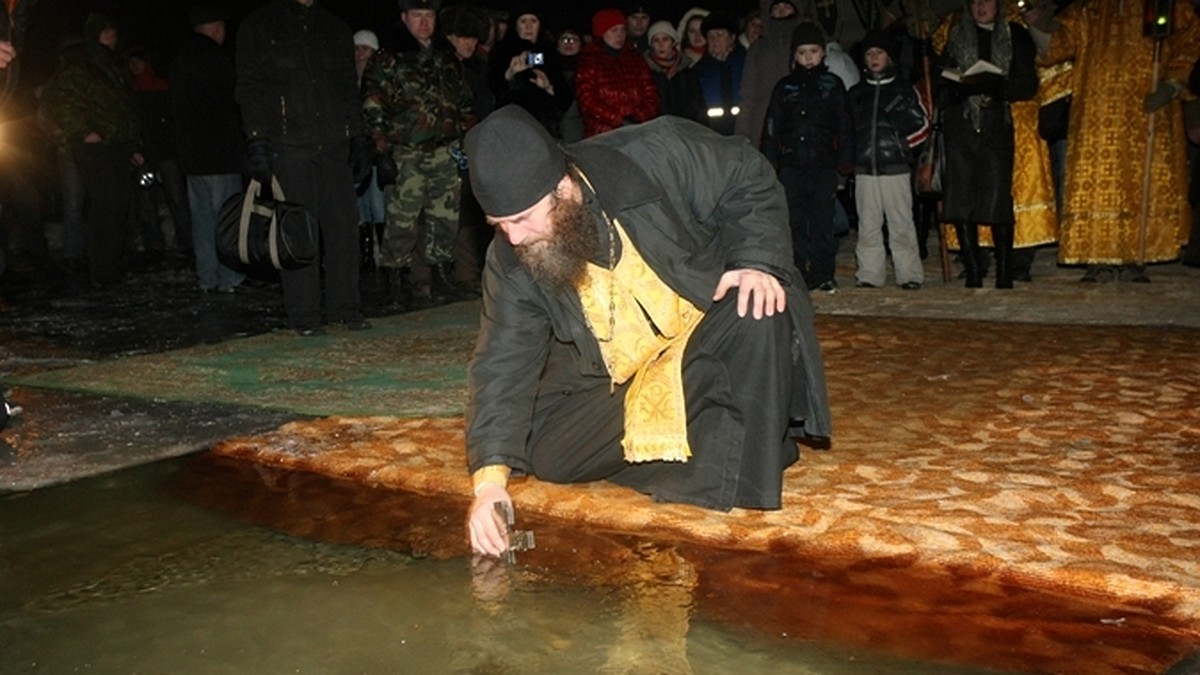 Где калининградцам окунуться в Крещение и набрать святой воды - KP.RU