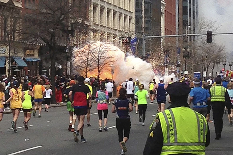 Бостонский Марафон входит в шестерку самых престижных и высоко котируемых марафонов мира, и его смотрят миллионы зрителей по всей планете. Неужели именно это и привлекло террористов?