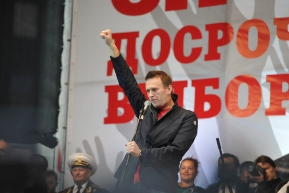Наш колумнист продолжает изучать жизнь, борьбу и невероятные приключения Алексея Навального