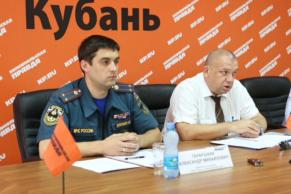 Александр Тарарыкин и Сергей Стриханов (слева направо) ответили на вопросы журналистов в пресс-центре "КП"