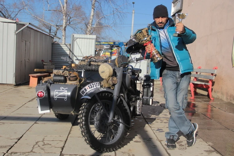 Мотокуртки - купить мотоциклетные куртки с защитой