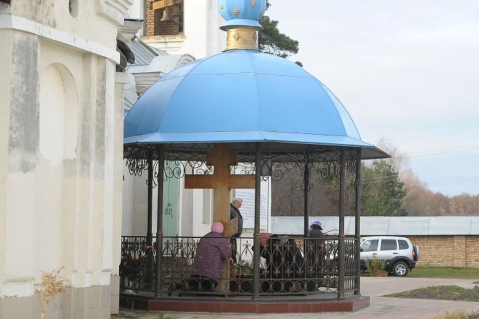 Главной реликвией "михайловцы" считают могилу старца Алексия