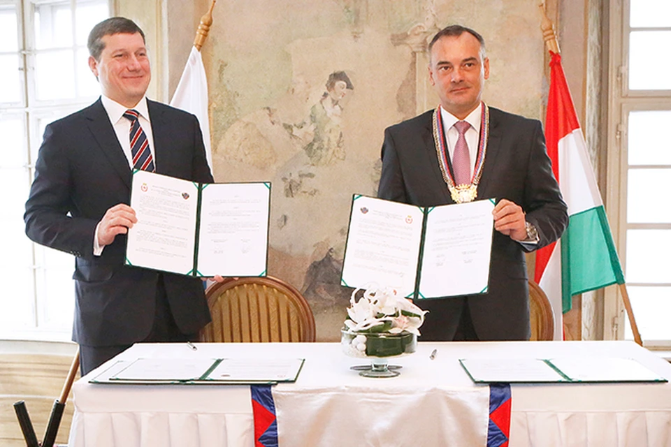 Города-побратимы нижнего новгорода. Оон узбекистан. Администрация нижегородской области. Минск нижний новгород побратимы подписание соглашения. Какой город является городом побратимом нижнего новгорода.