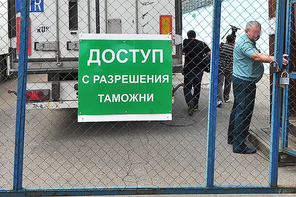 Начальники Московской таможни для улучшения показателей перехватывали контрабанду, которую сами и отправляли