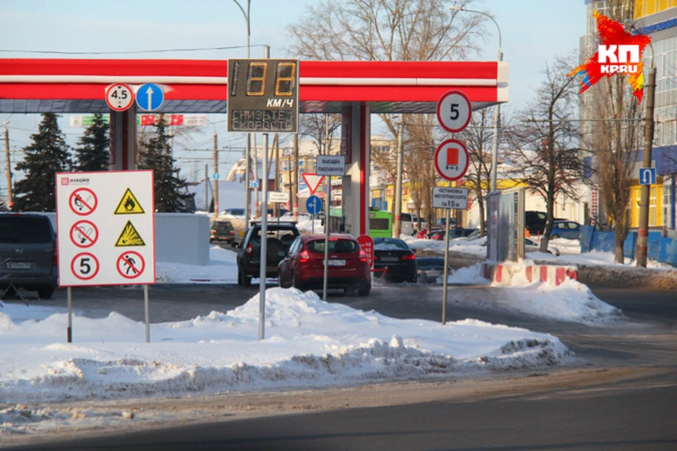 Электронное табло, показывающее скорость автомобильного потока, появились в Нижнем.