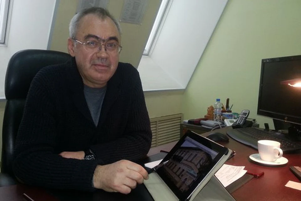 Олег Жаров