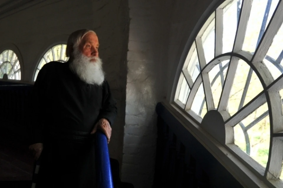 Кто-то пустил слух, что монахи вывозят ценности из Киево-Печерской лавры