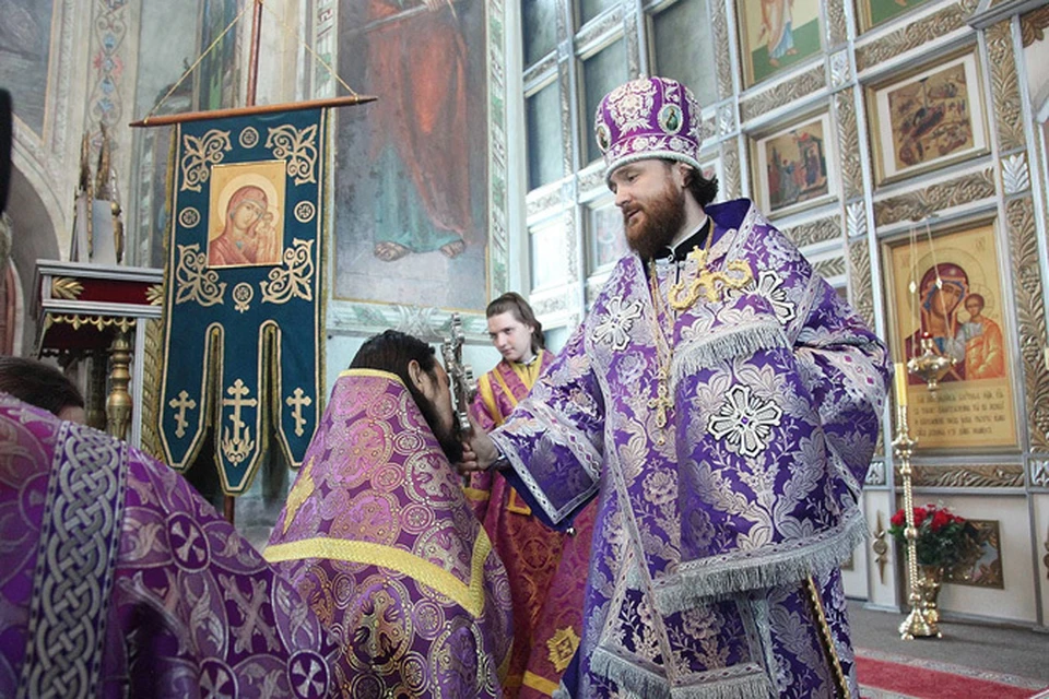 В Троицк прибыл епископ Григорий